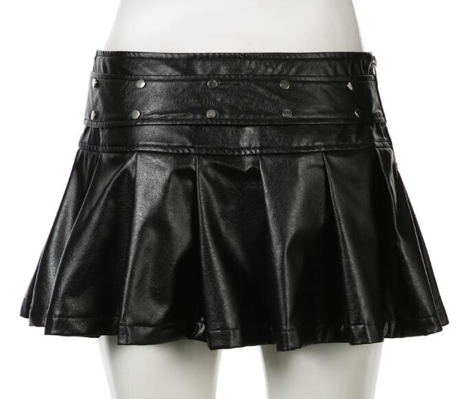 https://fulmo-img-server.com/punkstyle/2c59de06-a4d1-4d20-8f4c-bd8323144f74.jpg