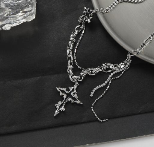 パンクファッション パンク十字架ペンダント重ね付けネックレス