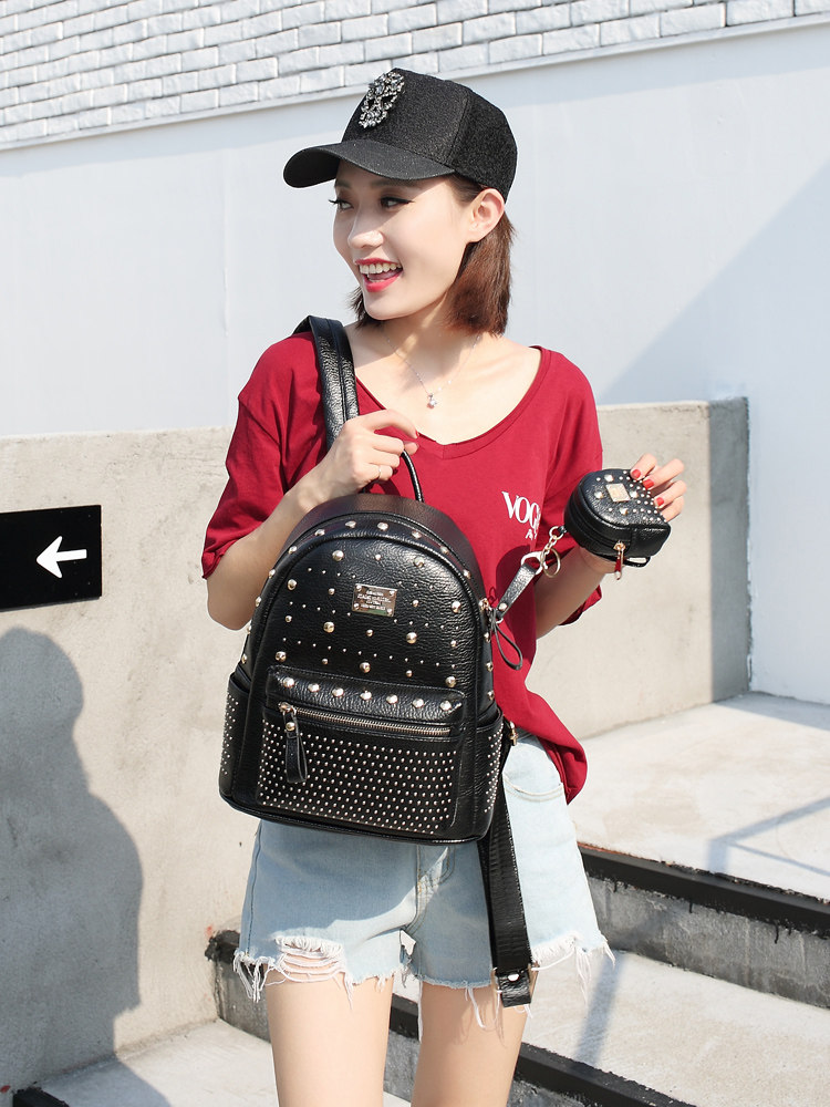 https://fulmo-img-server.com/punkstyle/70c70160-87c3-4f8f-8745-e697247ee5d1.jpg