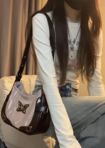 https://fulmo-img-server.com/punkstyle/72e89f54-7b82-4be1-af3c-399ca4a8e5d2.jpg