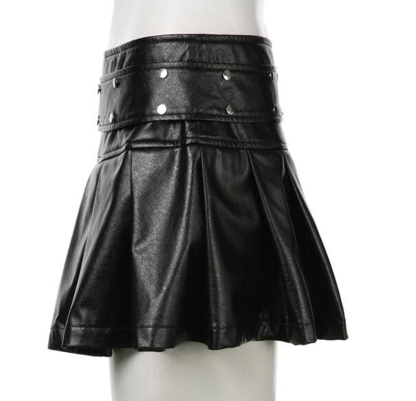 https://fulmo-img-server.com/punkstyle/78347b93-dcc3-4506-8008-aef8d836e333.jpg