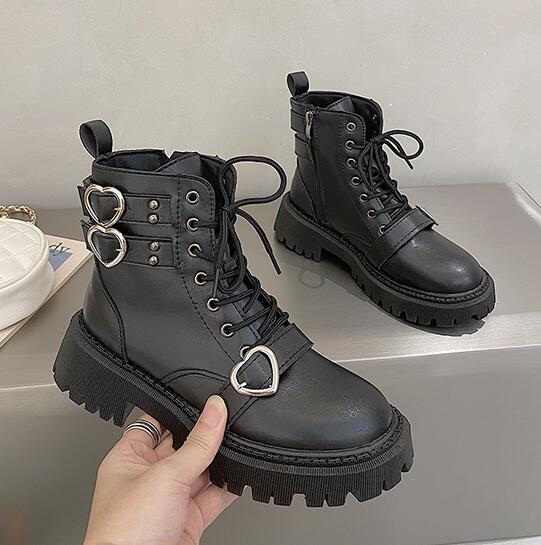 https://fulmo-img-server.com/punkstyle/8782cc04-3c2d-4fe8-a7a8-037b6d30c43d.jpg