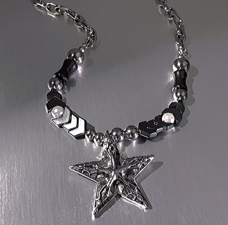 パンクファッション 星型ペンダント付きビーズチェーンネックレス
