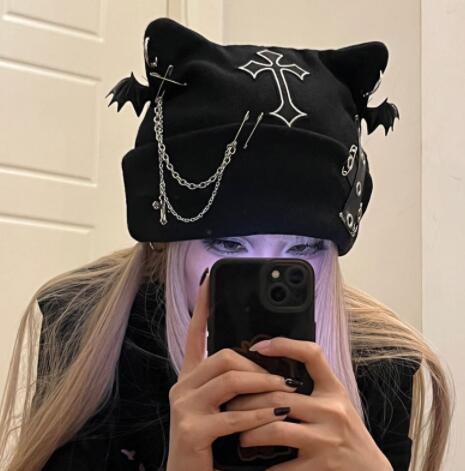 https://fulmo-img-server.com/punkstyle/db0b9b60-1d2f-4ff4-9e46-9b9cac5abbe9.jpg