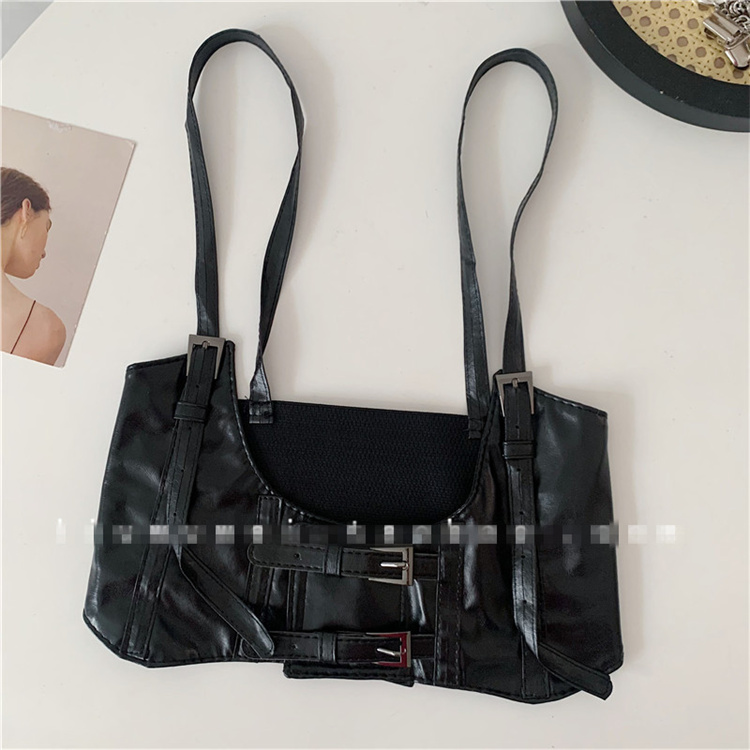 https://fulmo-img-server.com/punkstyle/deb69d50-70b5-4dfa-a9a2-0ac78fbde0a3.jpg