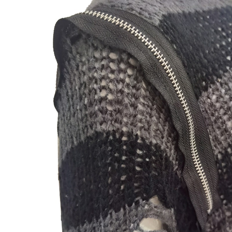 パンクファッション ダメージ加工ボーダーニットセーター