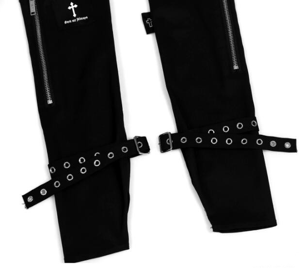 https://fulmo-img-server.com/punkstyle/e9483817-ab95-4d75-a017-716d04744c6b.jpg