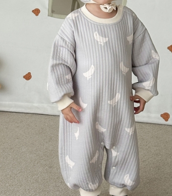 https://fulmo-img-server.com/purelybaby/0638feea-89c0-4601-9b91-7495cc1ad58b.jpg