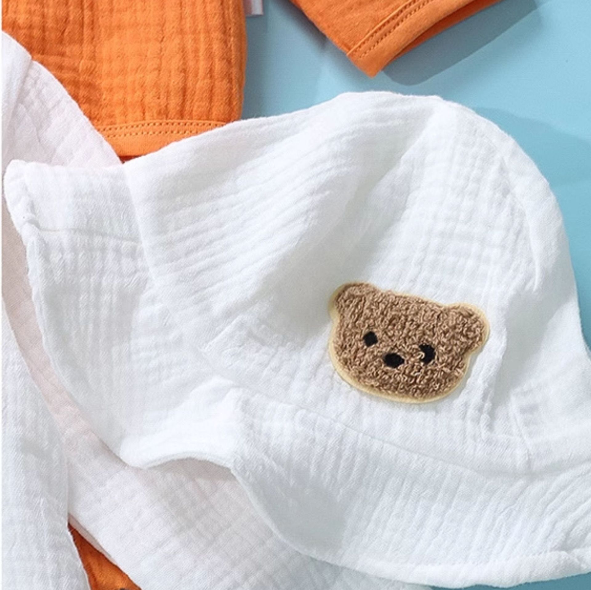 ロンパース くま刺繍入りノースリーブロンパース