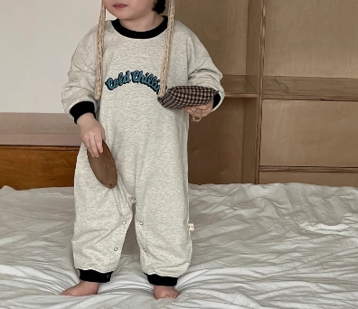 https://fulmo-img-server.com/purelybaby/31e88713-37a1-4c68-b4ea-c25244dc8cfa.jpg