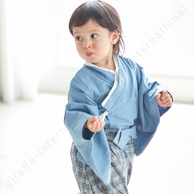 赤ちゃんも華やかに 長袖和風袴ロンパース