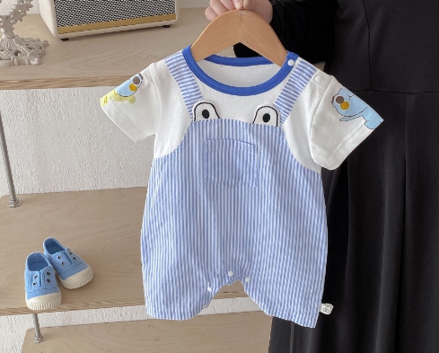 https://fulmo-img-server.com/purelybaby/373ad866-d067-40f2-a301-055965cfed60.jpg