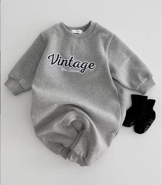 https://fulmo-img-server.com/purelybaby/65114900-2f6f-4cf7-9ad4-4f7ef5f2ce44.jpg