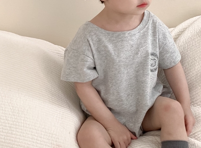 https://fulmo-img-server.com/purelybaby/69c180b3-6e52-434b-b3f7-a115b66c1e01.jpg