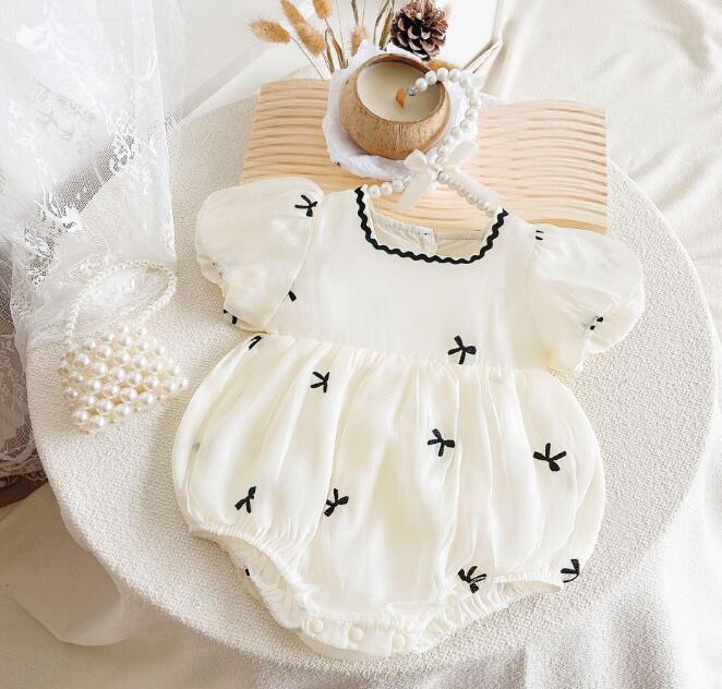 https://fulmo-img-server.com/purelybaby/766d6855-4a38-420a-95ee-9bc78e3452b8.jpg