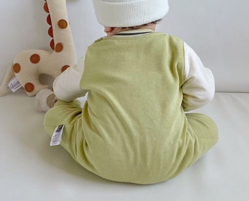 https://fulmo-img-server.com/purelybaby/9e7ea5c3-5999-42bf-bf04-f969b647e004.jpg