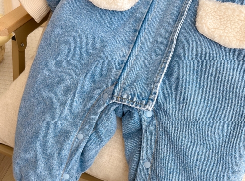 https://fulmo-img-server.com/purelybaby/a888353f-a4e6-4d68-bbcb-9152609a238c.jpg