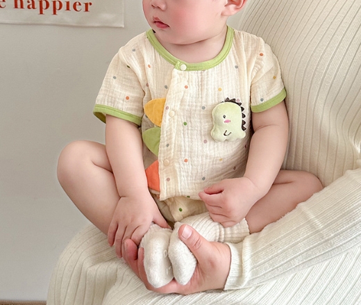 https://fulmo-img-server.com/purelybaby/b58eec18-3a58-4f05-99f1-be77a65131fe.jpg