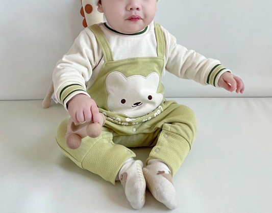 https://fulmo-img-server.com/purelybaby/b7c156d1-0baf-4dc6-8c77-8ebb84a7b137.jpg