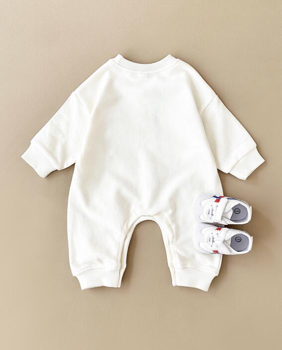 https://fulmo-img-server.com/purelybaby/d64b58a0-31cf-481d-8171-8b616a2719fb.jpg