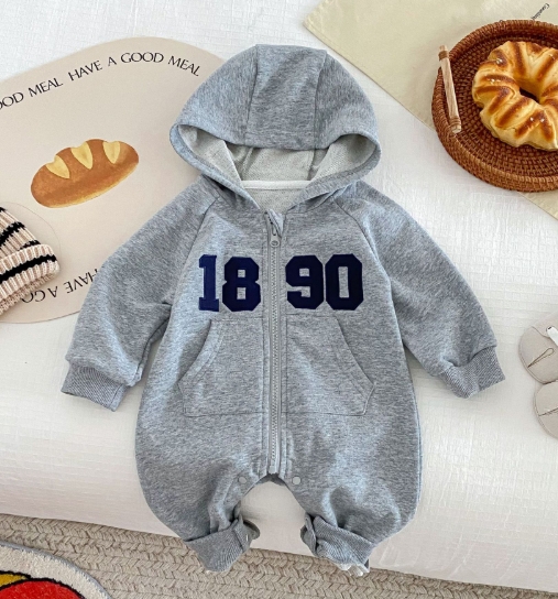 https://fulmo-img-server.com/purelybaby/de9f4c01-b068-40f8-8319-cac9aeea0b38.jpg