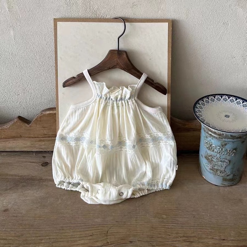 https://fulmo-img-server.com/purelybaby/e009c8cf-1ab8-4bf7-9717-0a18f80241ef.jpg