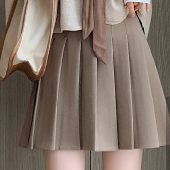 プリーツスカート きちんと見せるプリーツミニスカート