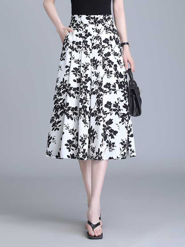 一枚で華やか!ミディ丈プリーツスカートで叶える女性らしいスタイルおすすめ5選