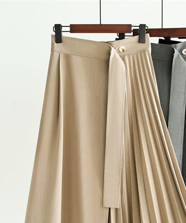 上品な大人気プリーツスカート膝丈ハイウエスト