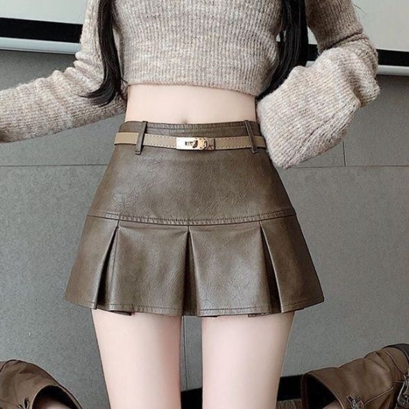 PUレザーベルト付きハイウエストプリーツミニスカート