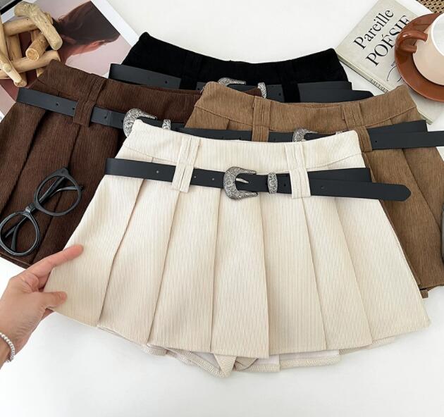 プリーツスカートコーデュロイ生地 ベルト付きミニ
