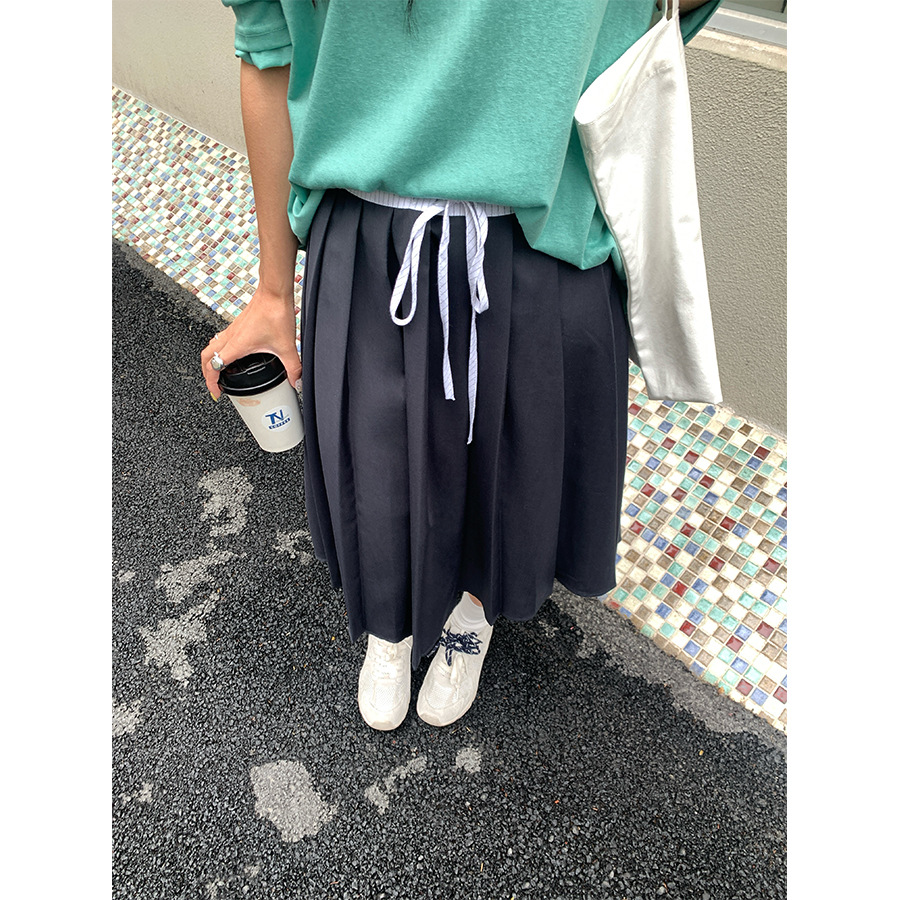 プリーツスカート 紐付きウエスト細プリーツ膝丈スカート