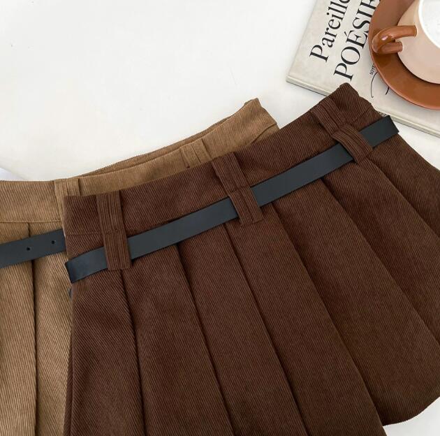 プリーツスカートコーデュロイ生地 ベルト付きミニ