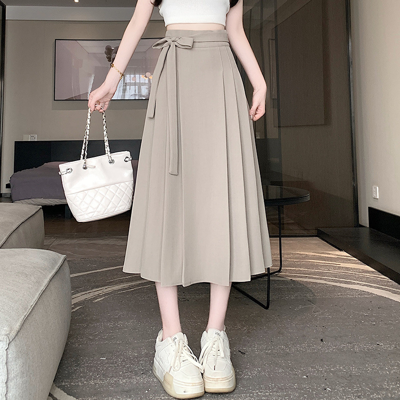 プリーツスカート リボン付き上品プリーツスカート
