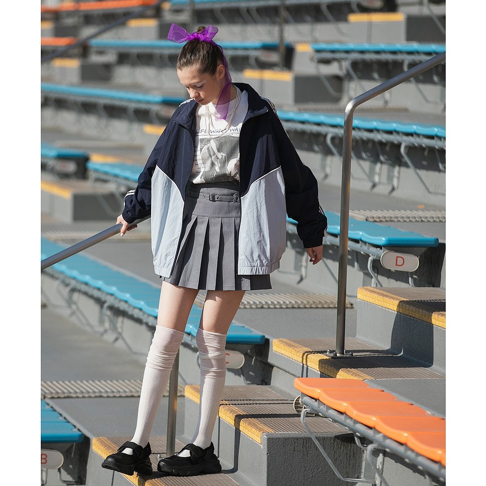 プリーツスカート ベルト付き制服風プリーツミニスカート