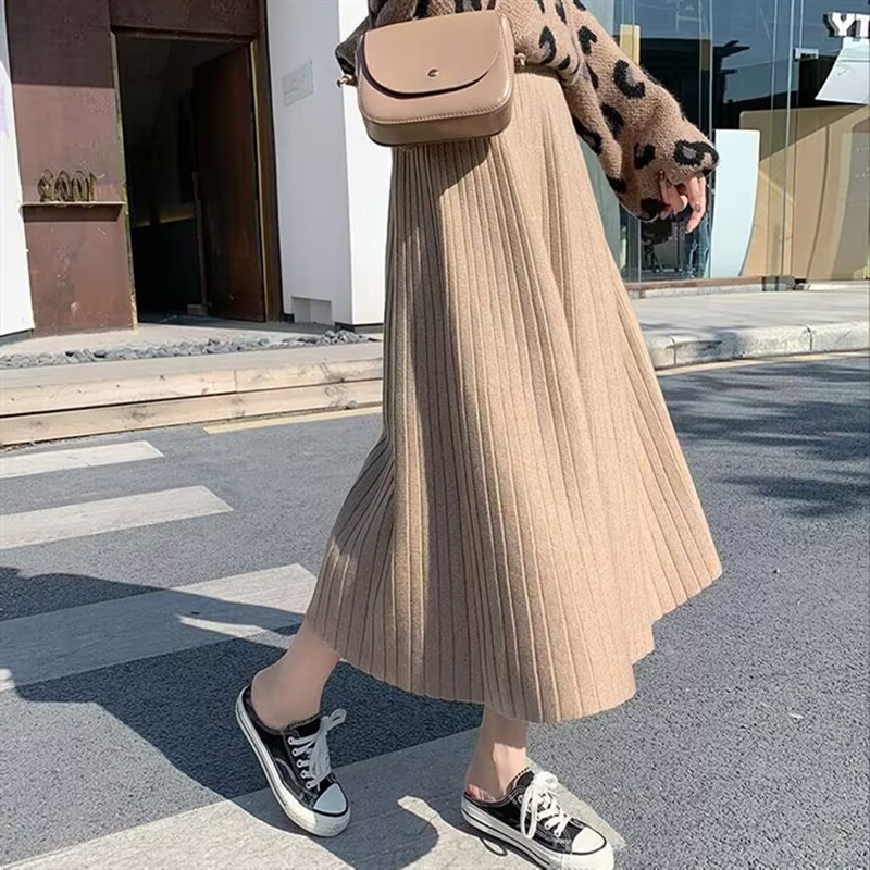 ニット素材プリーツスカート きれいめロング丈