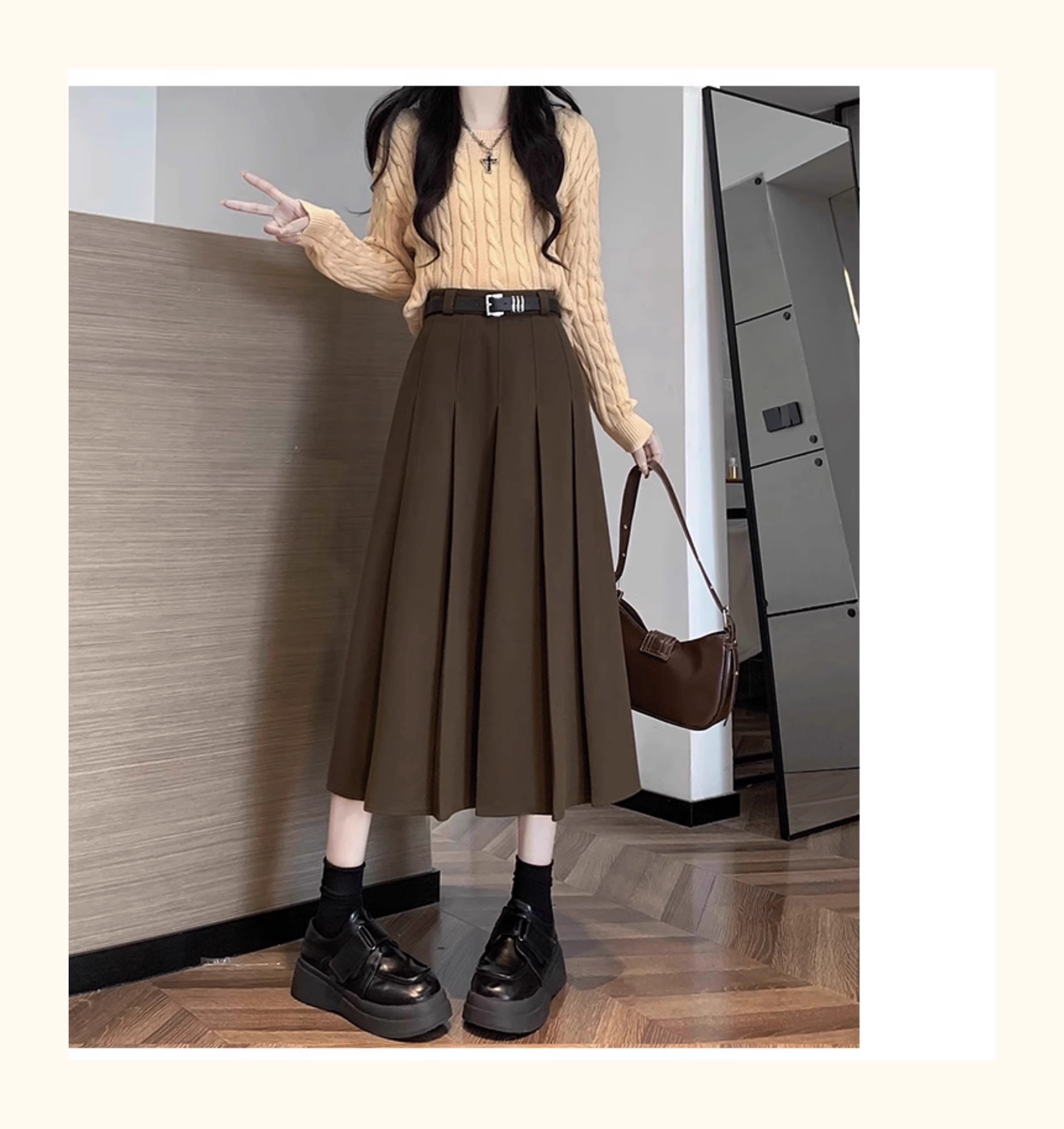 プリーツスカート 上品ベルト付きプリーツスカート