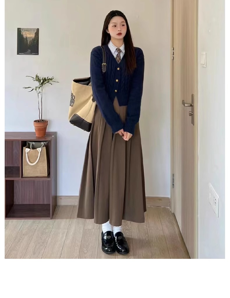 プリーツスカート 上品なシルエットプリーツロングスカート