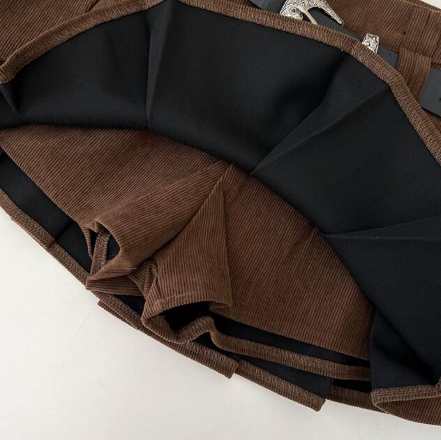 プリーツスカートコーデュロイ生地 ベルト付きミニ