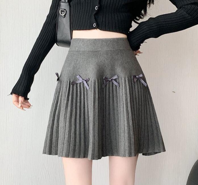 女子高校生風プリーツスカート リボン付き膝上丈