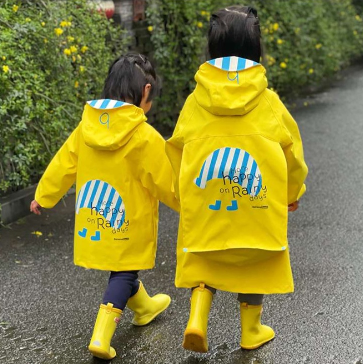 ぐんぐんのびのび雨空レインウェア