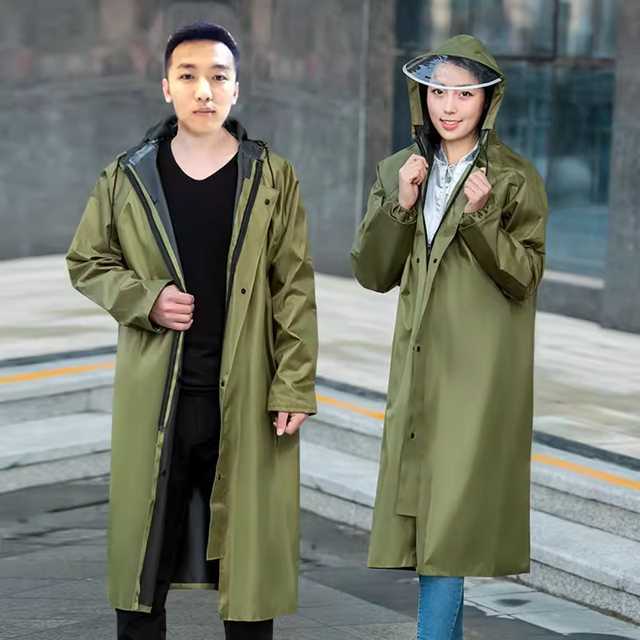 レインコートで雨の日を楽しむ!毎日使いたい便利な雨合羽おすすめ5選