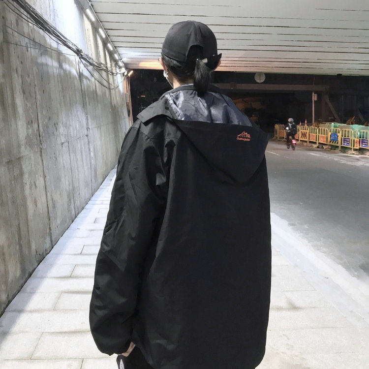 レインウェア 多機能ポケット付きゆったりフード雨具ジャケット