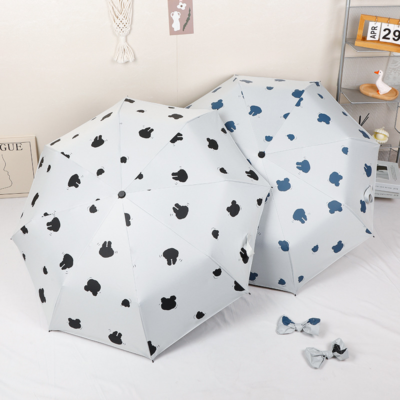折りたたみ傘 雲柄リボン付き晴雨兼用折りたたみ傘　コンパクト設計