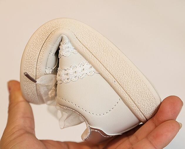 キッズ用マジックテープ式ランニングシューズ