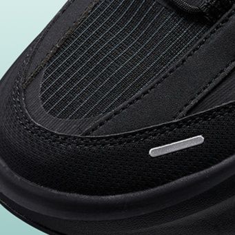ランニングシューズ 空気のような軽量ランニングシューズ