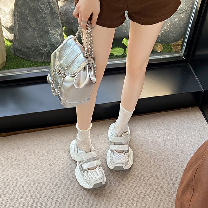 ランニングシューズ エアークッション ランナー