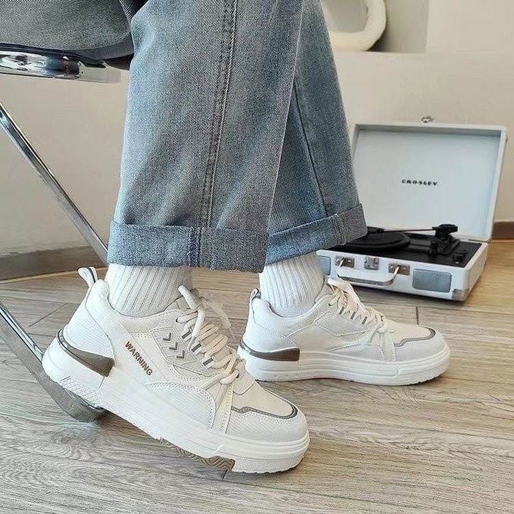 新作レディース通気性ランニングシューズ凸凹ソール