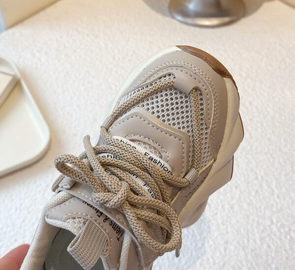 子供用運動靴マジックテープ付きランニングシューズ