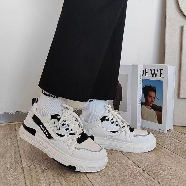 新作レディース通気性ランニングシューズ凸凹ソール